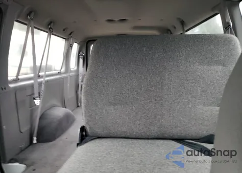 2002 Ford Econoline E350 Super Duty Wagon from USA, damaged, VIN 1FBSS31L82HA61523